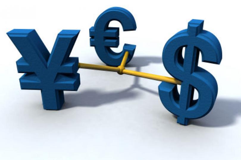 اليورو يسجل تراجعًا لأدنى مستوياته على مدار شهر في ظل الأزمة اليونانية